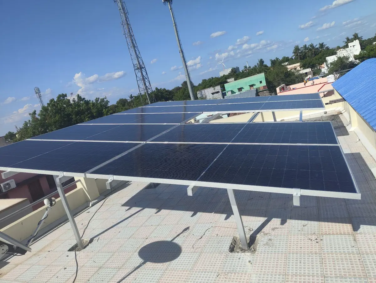 5 kW Hybrid + Lithium — Pulivalam